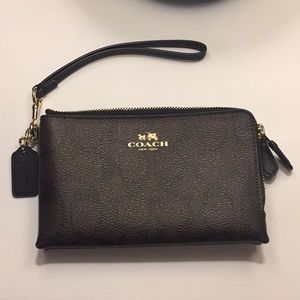 SOLD Coach Wristlet